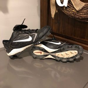 Nike men’s cleats size 13